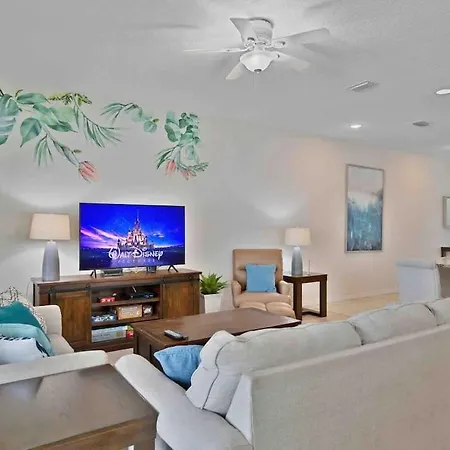 Super Snug- Fun Themes Pool & Tons Of Amenities Vila